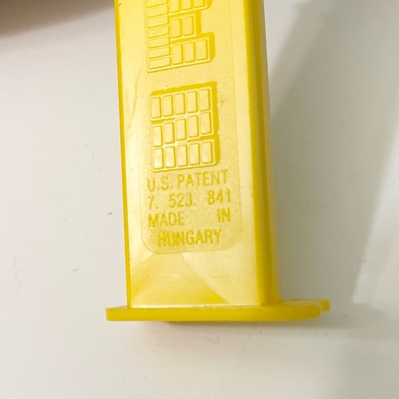 Lot of 3 Pez Dispensers Pokemon Pikachu Speedy Gonzales Santa Claus - Picture 7 of 10